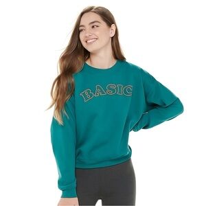 Common Threads BASIC Graphic Cropped Sweatshirt In Teal - Small - Juniors